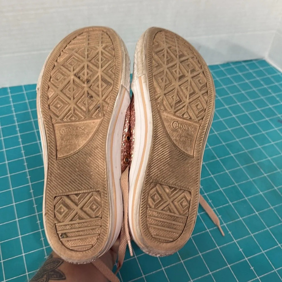 Converse Rose Gold Glitter Sparkly Sneakers with Baby Pink Laces Woman’s Size 6 - Picture 10 of 12